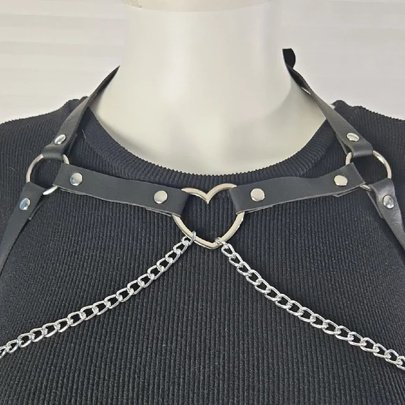 New! Heart Themed Black Harness Bra Chain Festival Rave Goth Adjustable - Picture 4 of 9